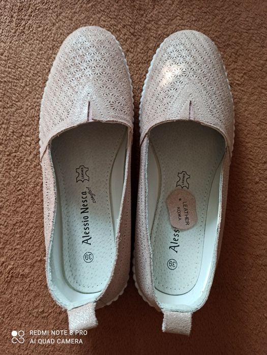 Продам новые мокасины