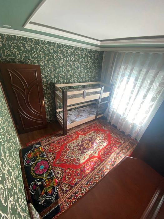 Qora tosh Media parki orqasi 4 xona 3 xona qilingan Arenda srochna