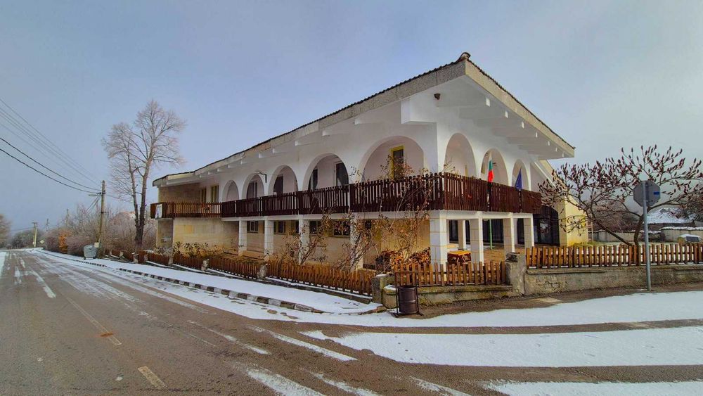 Парцел в регулация в с. Зелениград, Обл. Перник, Общ. Трън