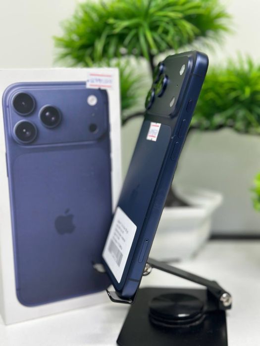 iPhone 17 Pro Max 256gb /  Nano-Sim / Akb 100% цп 106 / EAC