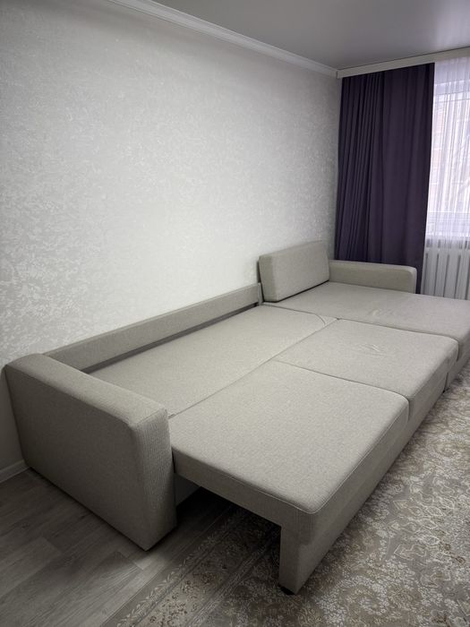 Продается большой диван