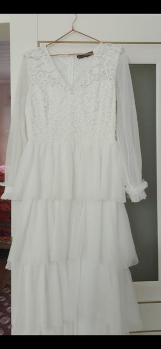 Әйелдер киімі таза ,әдемі сапалы