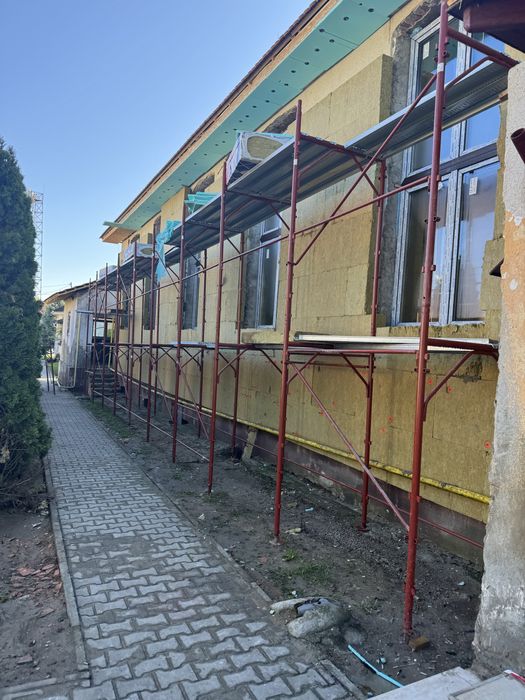 Schela metalica pentru fatade