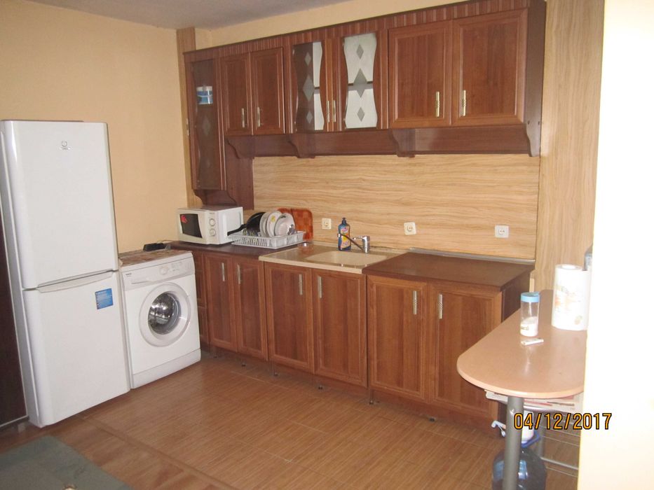 Дава се под наем Двустаен апартамент в Търговище, Боровец - 70 кв.м за 229.5 € - Снимка #4