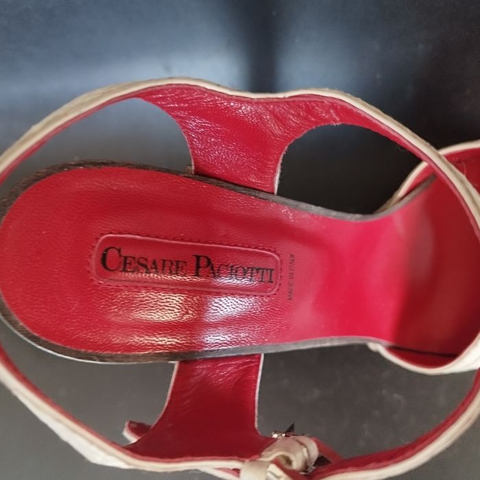 100 ЛВ   Cesare Pacciotti оригинални от естествена кожа питон