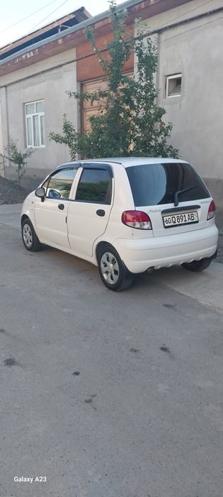 yurip turgan moshina holati yaxshi chiqimi yoq salonlari tozi mf kaln