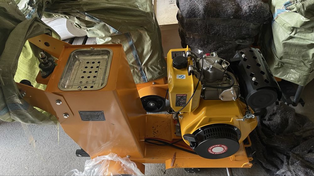 Асфальторез дизельный