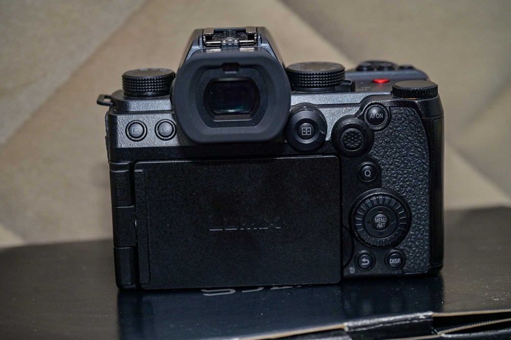 Panasonic Lumix S5 IIX