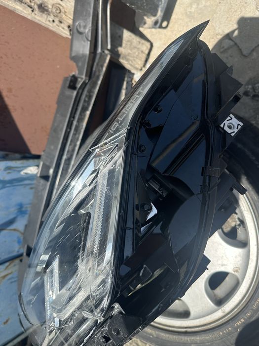 VW Tiguan II ляв фар ЗА части