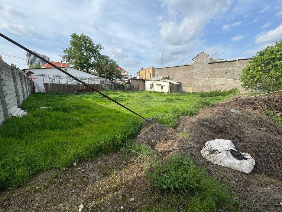 Участок по Ивлева 7,64 соток под строительство.