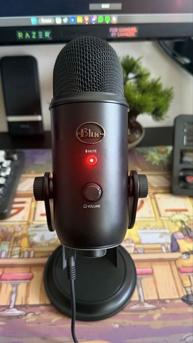 Microfon Logitech Yeti gaming/streaming
