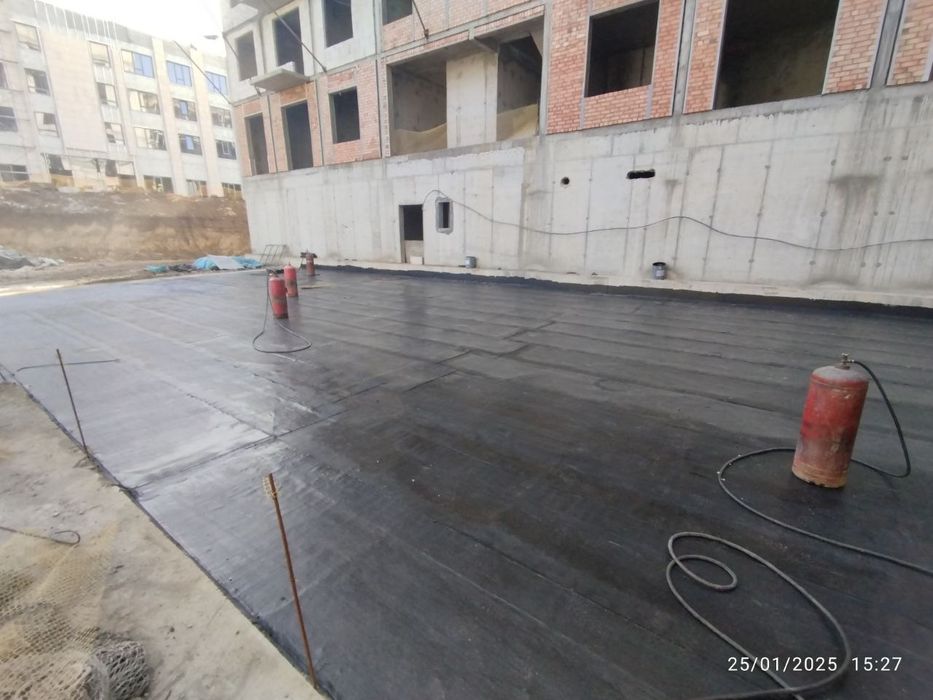 Gidro izalatsiya Гидроизоляция фундамента и терасса