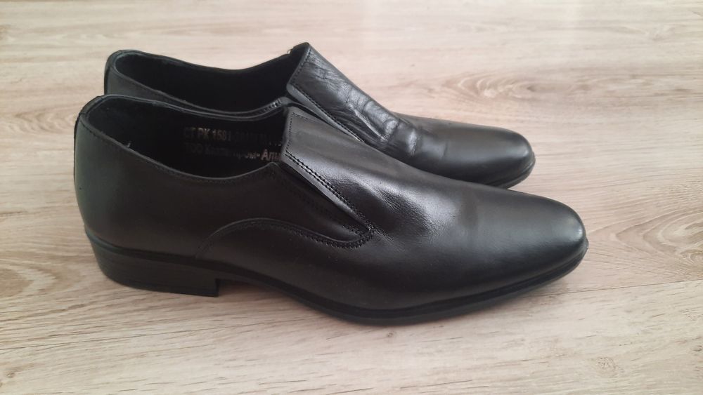 Туфли кожанные новые.