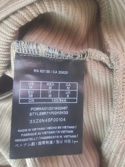 Дамски топ G by Guess, нов с етикет