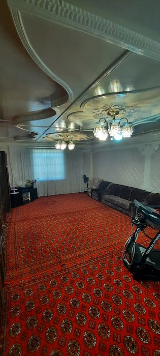 Кибрай 2этаж.7сот.9хона.