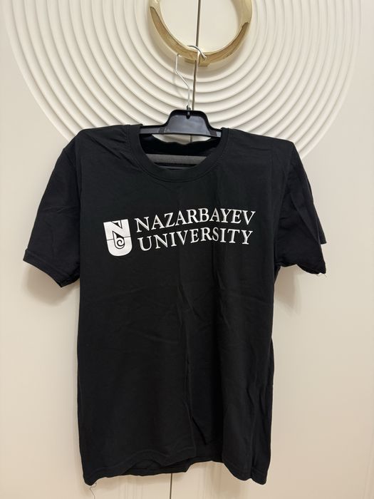 Продам топы и футболки