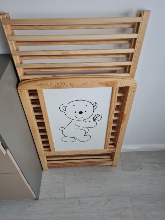 Patut copii, in stare foarte buna 120x60 cm, inclusiv saltea