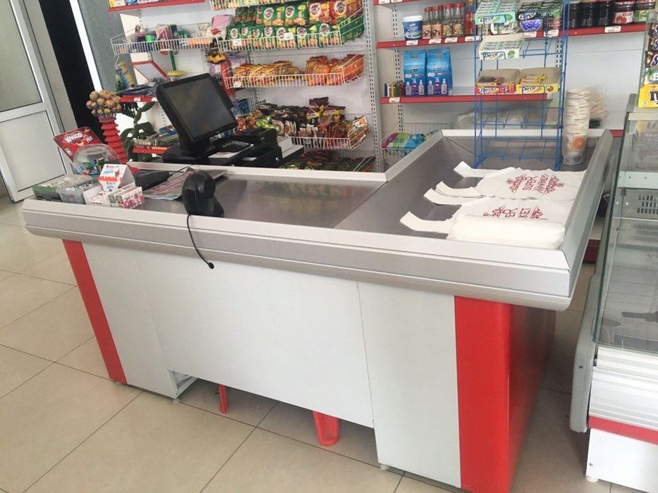 Кассовые столы для магазинов (под заказ и готовые варианты)