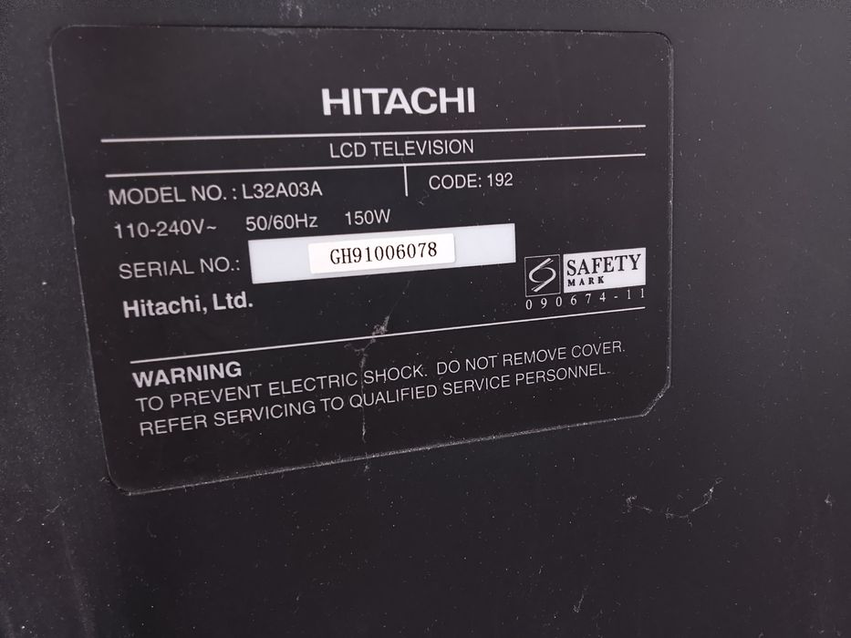 HITACHI продается телевизор