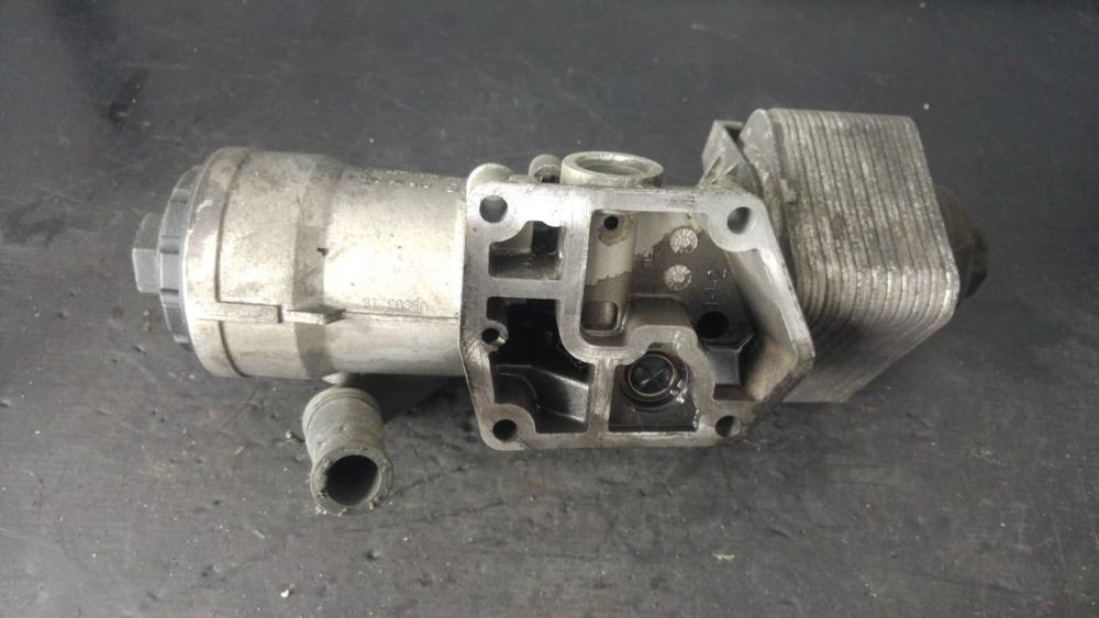 Radiator ulei termoflot audi a4 b7 2.0 tdi brd 045115389j