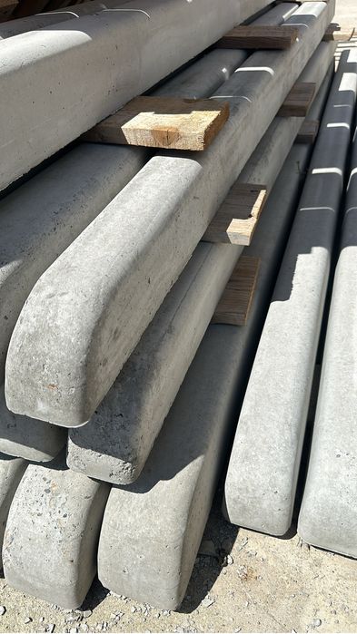 Stâlpi-spalieri-beton