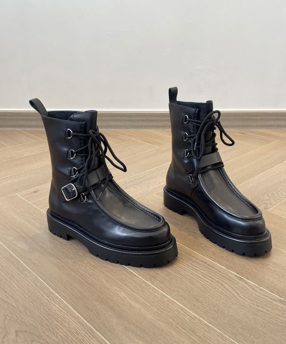 Hermes боти черни