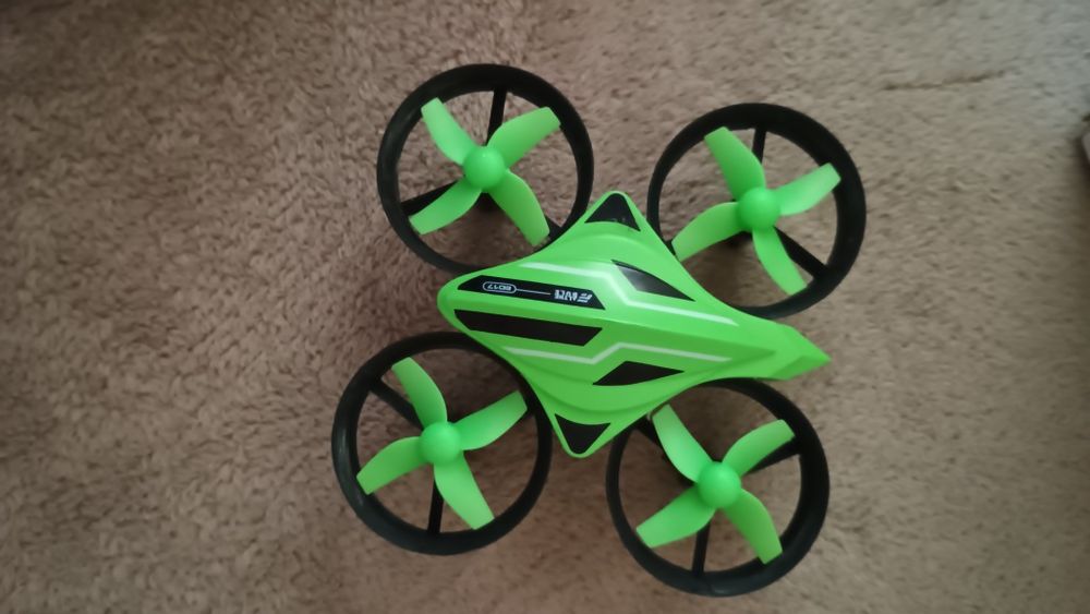 Мини дрон с 2 батерии