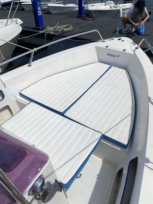 Моторна лодка Fiart Brezza 17 - 5.20м