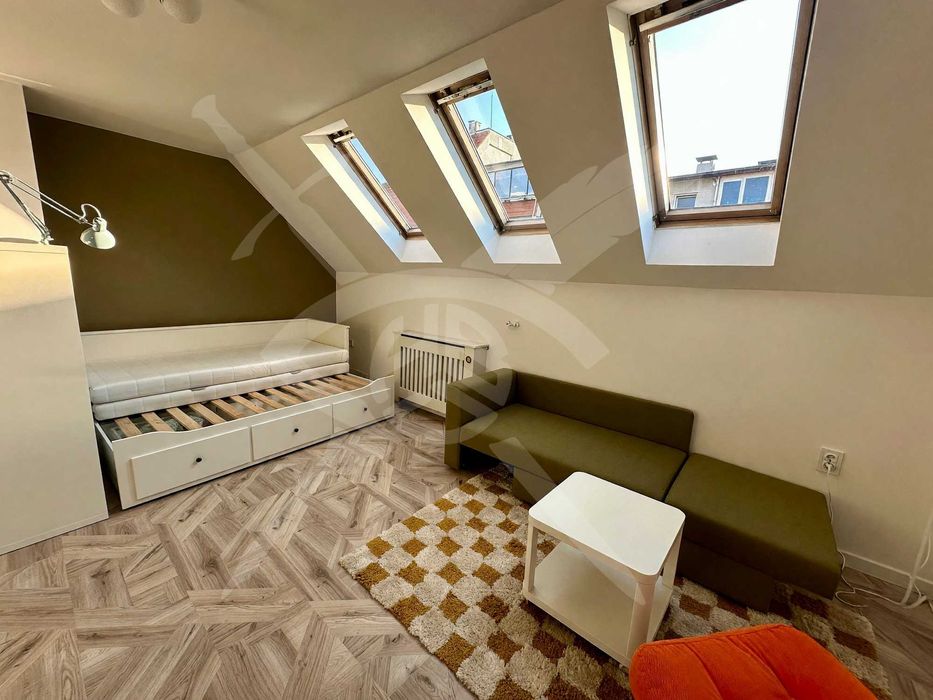Дава се под наем Едностаен апартамент в София, Център - 35 кв.м за 530 € - Снимка #8