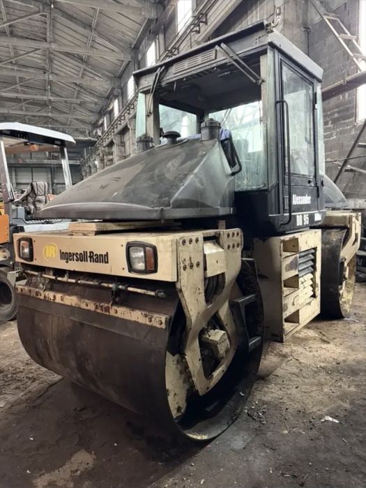 Каток volvo DD95,2005 год