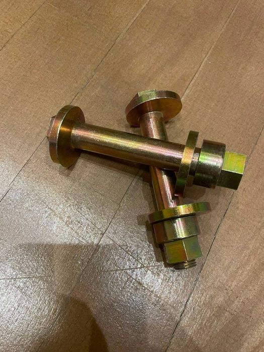 Кембър болтове за 4ws за Honda Prelude 3-та генерация