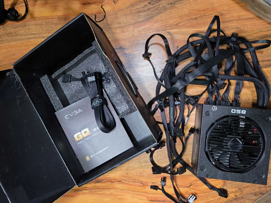 Захранване EVGA 850 BQ 850W Bronze Полумодулно