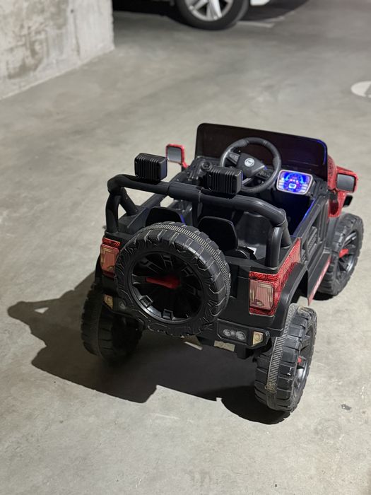 Masina cu acumulator 12 V Ocie Jeep Heat Super Spider Red