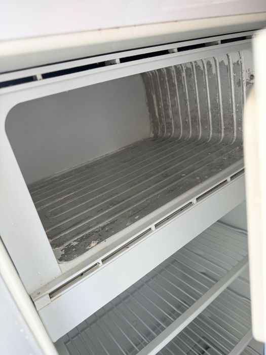 Холодильник б/у