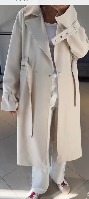 Продам тренч L  размер