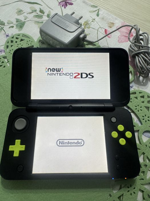Consola nintendo  new 2ds