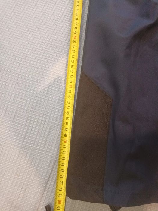 Pantaloni noi marimea 50