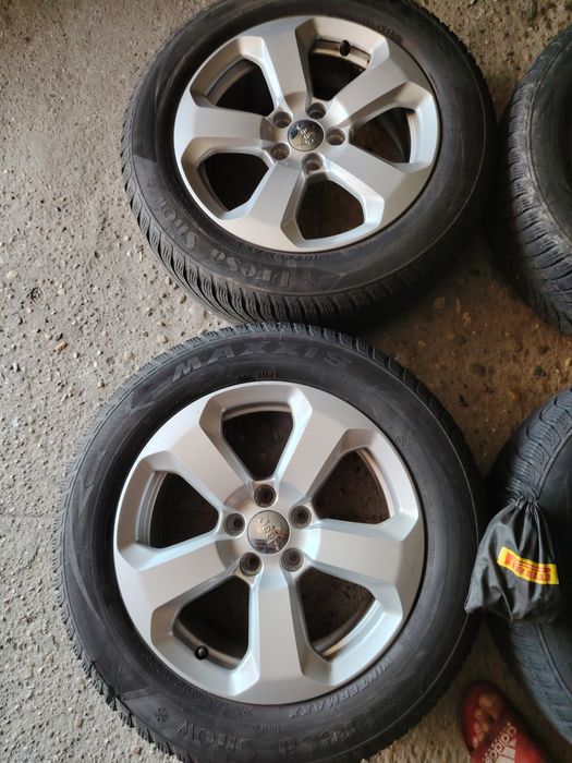 Jante originale Jeep Compass 5x110 R17 cu anvelope 225/60 R17