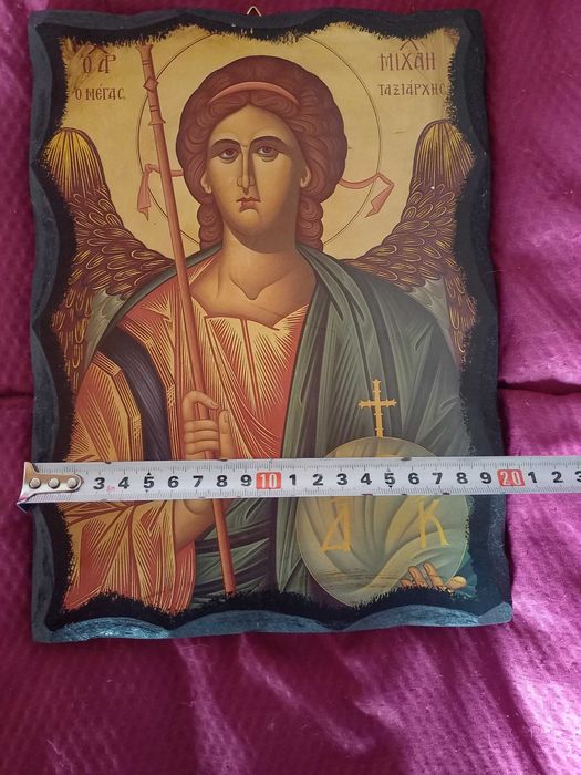 Ръчно изработена икона от дърво