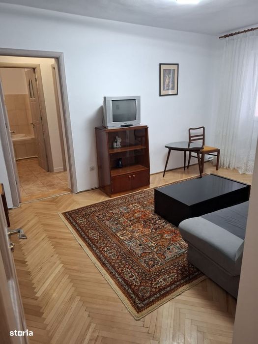 Apartament 2 camere de închiriat – complet mobilat și utilat