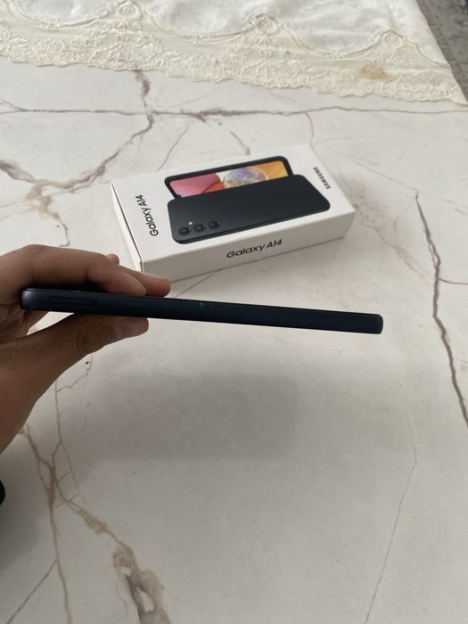 Самсунг А14 каробка документ есть