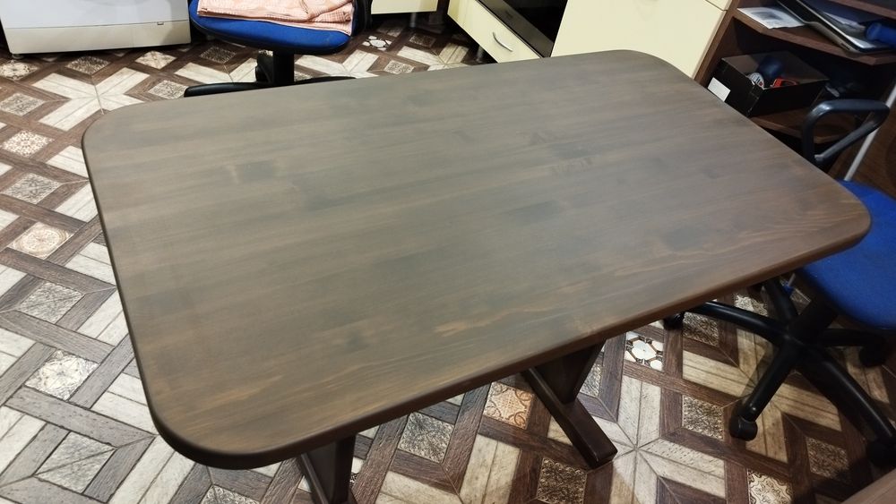 Плот за маса с покривка  и стъкло