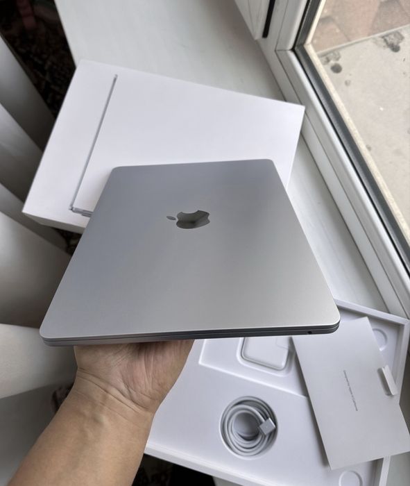 Macbook air m4