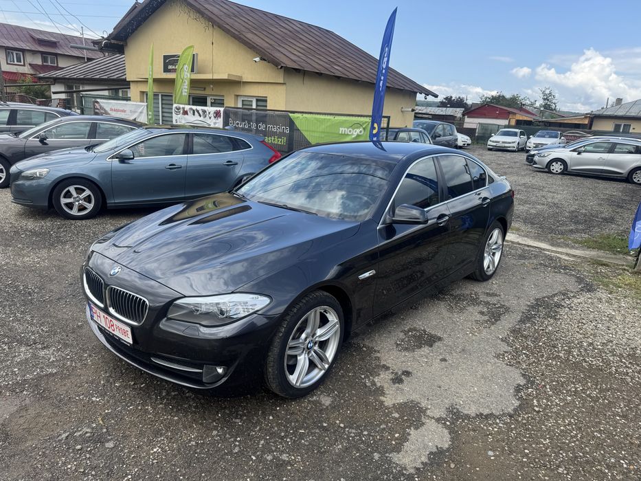 Bmw 520d F10 **xenon**piele**navi mare**Rate/avans zero