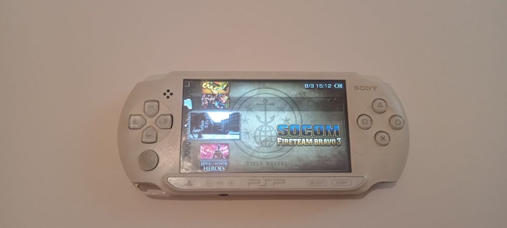 PSP Street E1000 прошитая