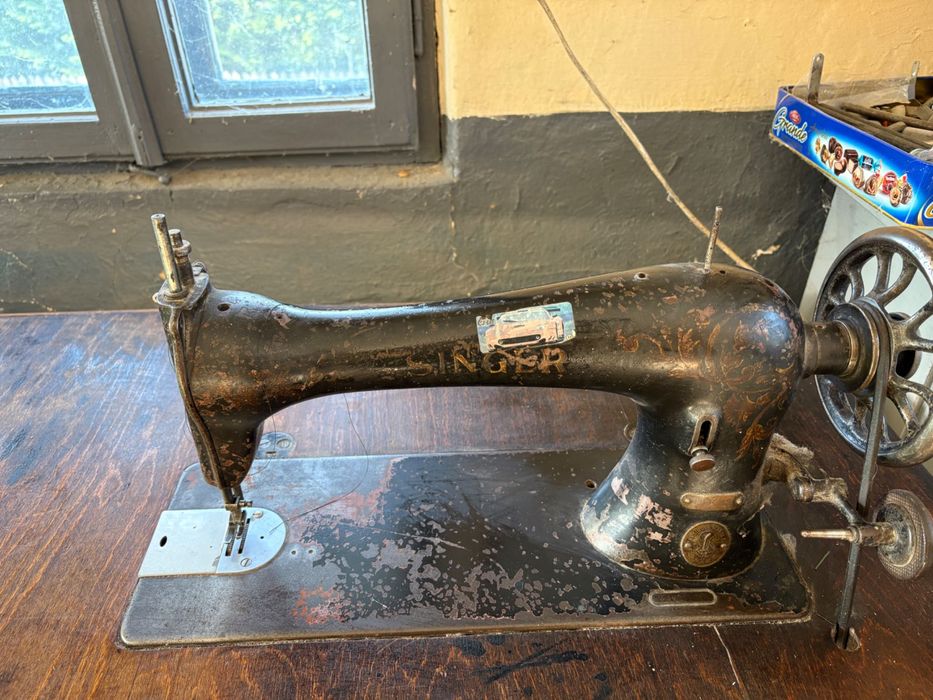 Masina de cusut singer