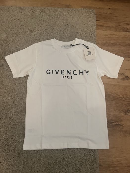 Tricou Givenchy nou
