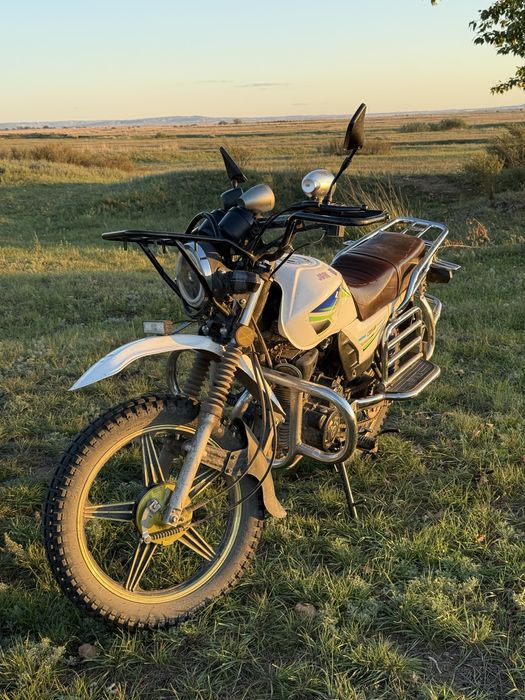 Мотоцикл Ltm m9 200 куб