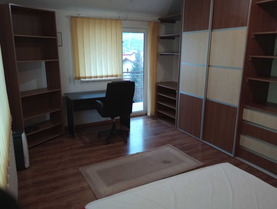 De inchiriat apartament pe str Eroilor nr 196 Floresti Cj suprafata 45 mp mobilat si utilat