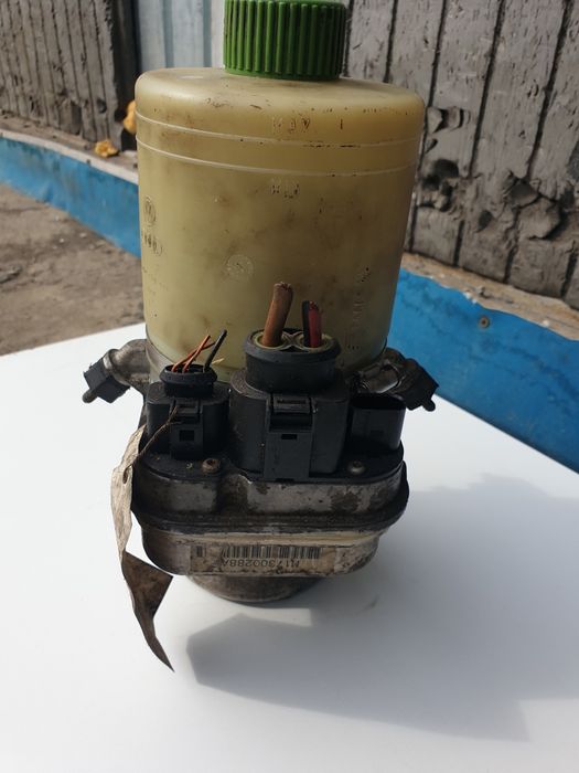 Pompa servo direcție Trw 6Q0423371 Skoda Fabia Roomster seat ibiza